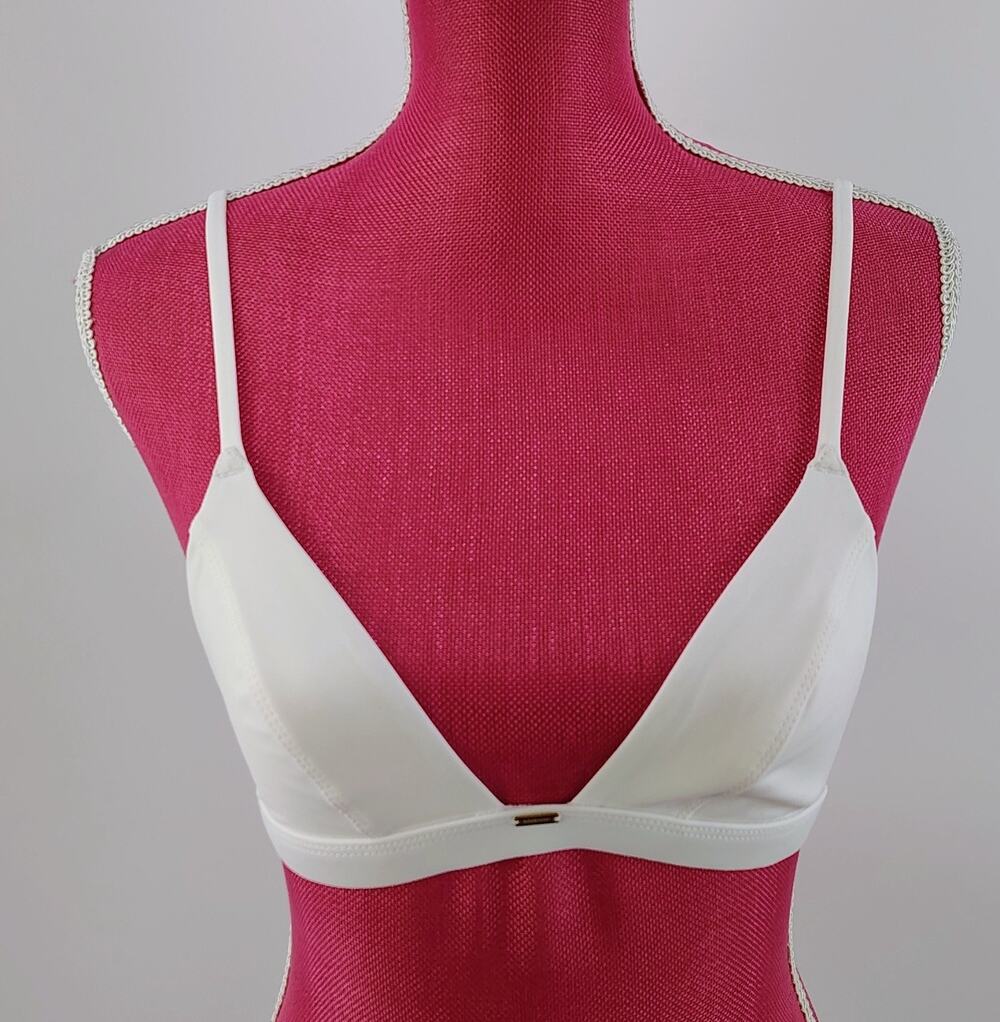 Gooseberry Seaside So Chic Triangle Bikini Top White Gold Bar Minimalist8